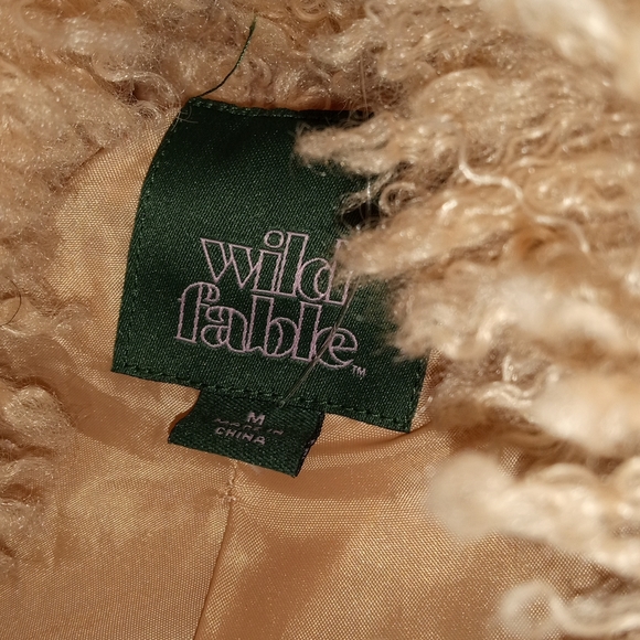 Wild Fable Faux Fur coat medium - Picture 6 of 8